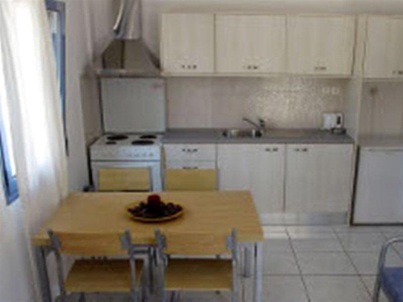 Nikolas Apartments Amoudara  Exterior photo